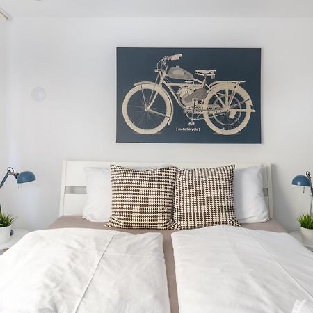 Space In Gozsdu Apartment Будапеща Екстериор снимка